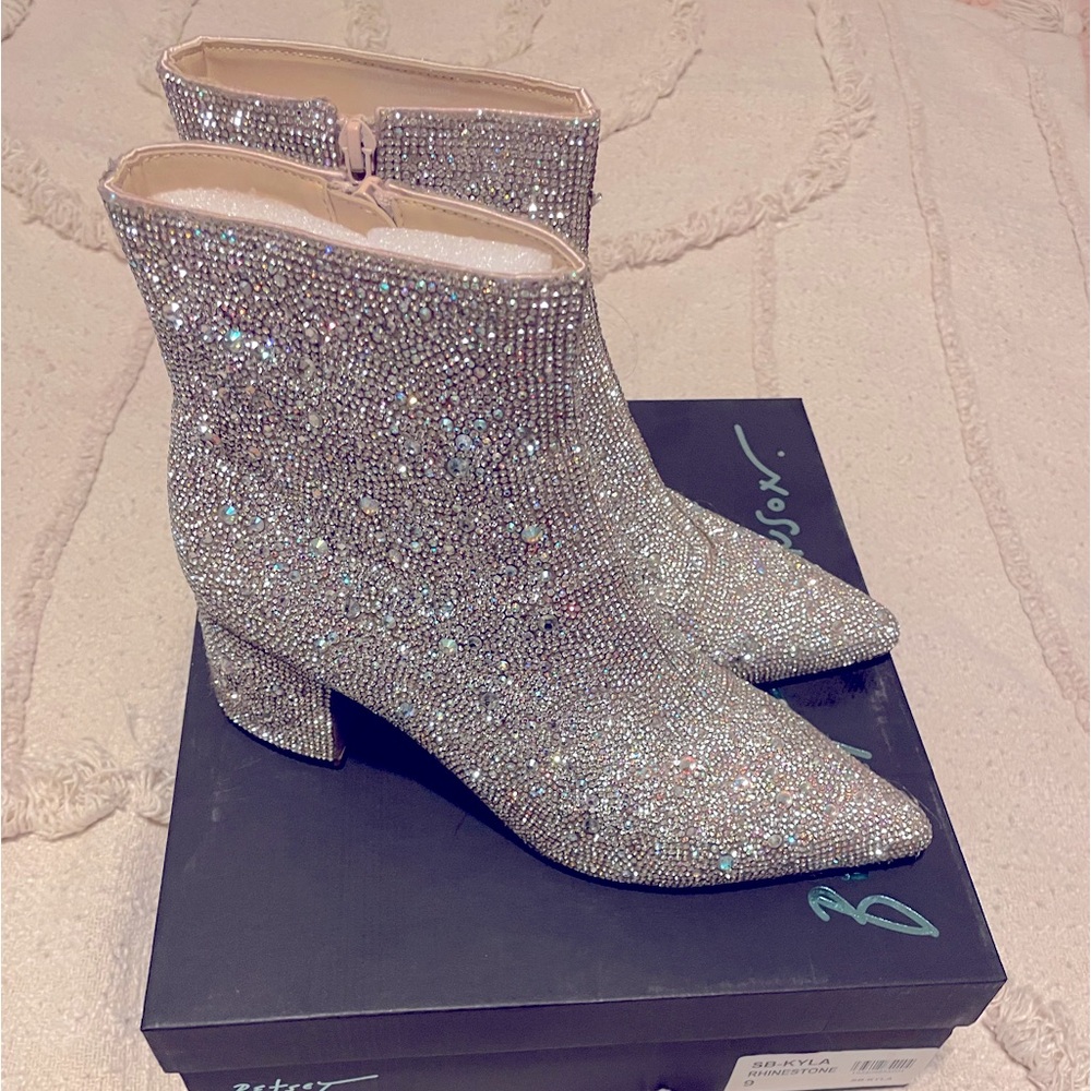 Betsey Johnson-Kyla Bootie
